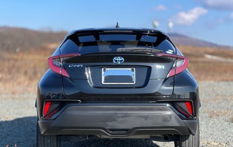 Toyota C-HR I рестайлинг, 2019 год, 2 315 000 рублей, 11 фотография