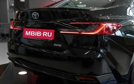 Toyota Camry, 2024 год, 4 990 000 рублей, 4 фотография