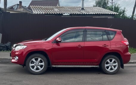 Toyota RAV4, 2011 год, 1 780 000 рублей, 3 фотография