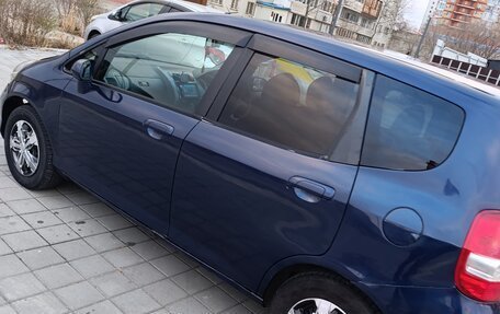 Honda Fit III, 2002 год, 400 000 рублей, 9 фотография