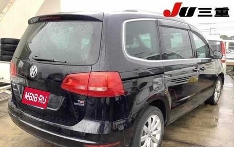 Volkswagen Sharan II, 2012 год, 1 100 000 рублей, 3 фотография