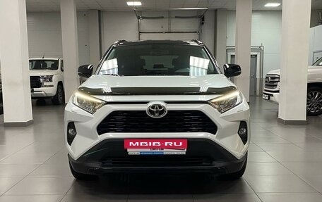 Toyota RAV4, 2021 год, 3 715 000 рублей, 8 фотография