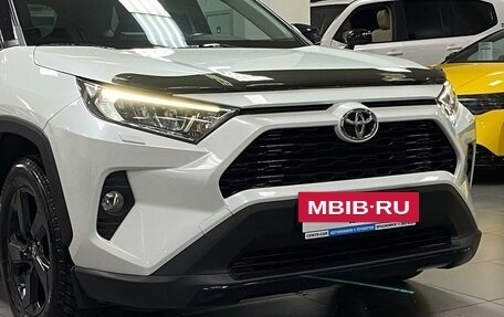 Toyota RAV4, 2021 год, 3 715 000 рублей, 22 фотография