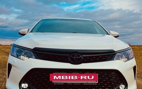 Toyota Camry, 2016 год, 2 400 000 рублей, 6 фотография