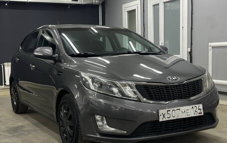 KIA Rio III рестайлинг, 2013 год, 720 000 рублей, 1 фотография