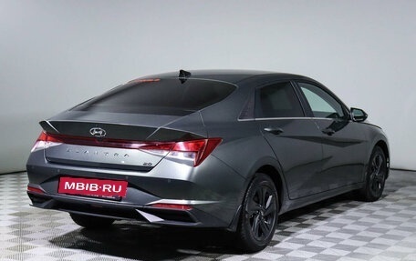 Hyundai Elantra, 2021 год, 2 250 000 рублей, 5 фотография