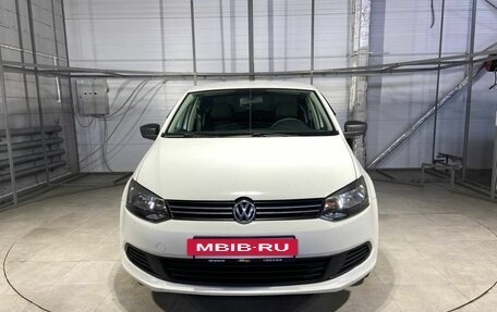 Volkswagen Polo VI (EU Market), 2011 год, 649 000 рублей, 2 фотография