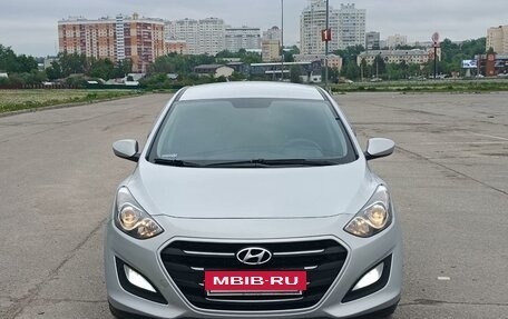 Hyundai i30 II рестайлинг, 2015 год, 1 050 000 рублей, 3 фотография