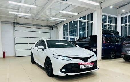 Toyota Camry, 2018 год, 2 999 999 рублей, 8 фотография