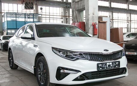 KIA Optima IV, 2018 год, 1 850 000 рублей, 2 фотография