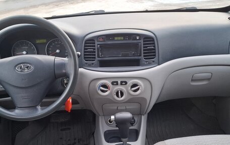 Hyundai Verna II, 2006 год, 470 000 рублей, 9 фотография