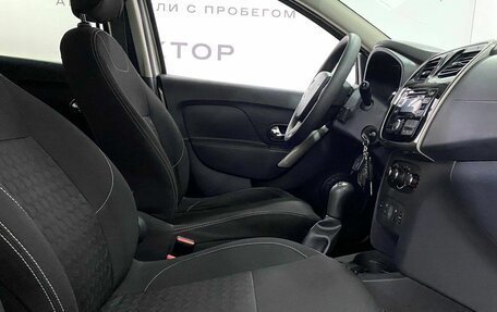 Renault Logan II, 2016 год, 799 000 рублей, 13 фотография