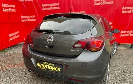 Opel Astra J, 2012 год, 670 000 рублей, 2 фотография