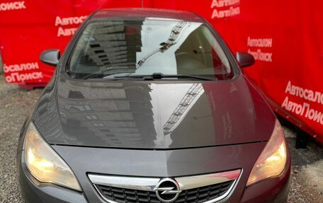 Opel Astra J, 2012 год, 670 000 рублей, 11 фотография