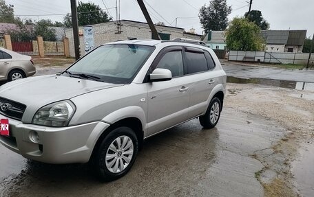 Hyundai Tucson III, 2007 год, 750 000 рублей, 1 фотография