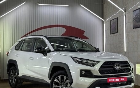 Toyota RAV4, 2024 год, 4 399 000 рублей, 2 фотография