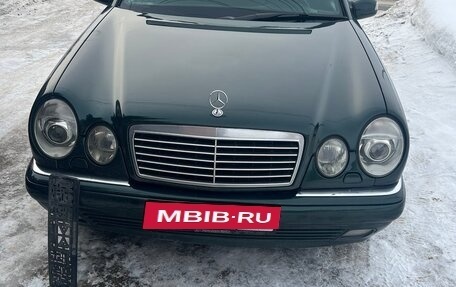 Mercedes-Benz E-Класс, 1997 год, 695 000 рублей, 12 фотография