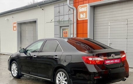 Toyota Camry, 2013 год, 1 850 000 рублей, 6 фотография