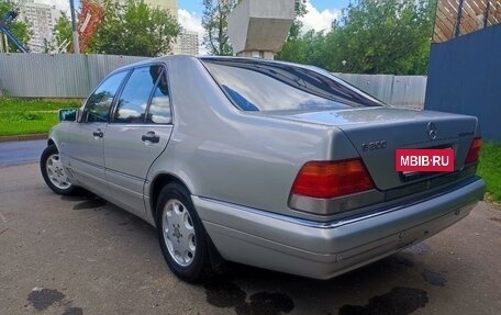 Mercedes-Benz S-Класс, 1998 год, 1 450 000 рублей, 3 фотография