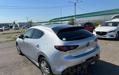 Mazda 3, 2019 год, 1 950 000 рублей, 3 фотография