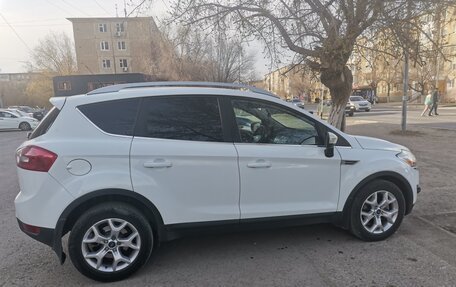 Ford Kuga III, 2012 год, 1 580 000 рублей, 2 фотография