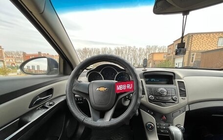 Chevrolet Cruze II, 2011 год, 750 000 рублей, 6 фотография