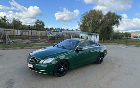 Mercedes-Benz E-Класс, 2012 год, 1 690 000 рублей, 2 фотография