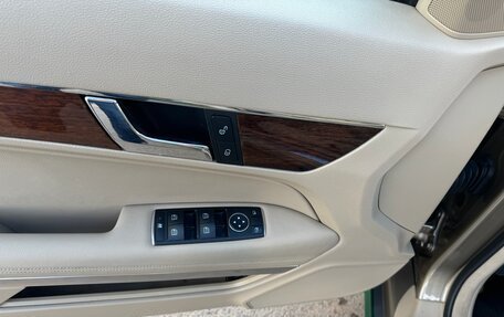 Mercedes-Benz E-Класс, 2012 год, 1 690 000 рублей, 11 фотография