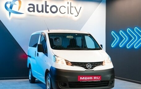 Nissan NV200, 2018 год, 1 800 000 рублей, 13 фотография