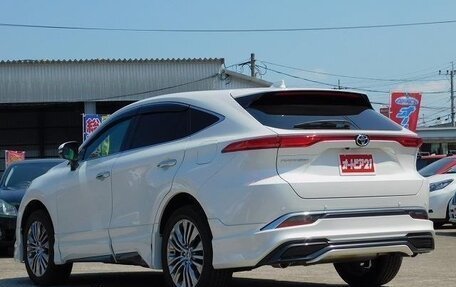 Toyota Harrier, 2020 год, 2 550 000 рублей, 8 фотография