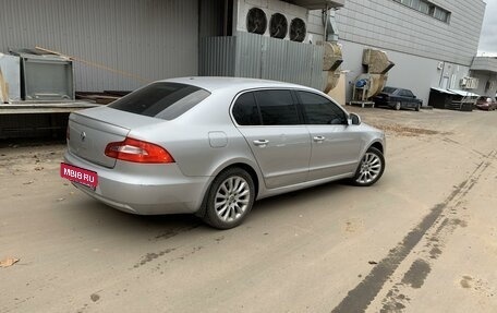 Skoda Superb III рестайлинг, 2012 год, 920 000 рублей, 12 фотография