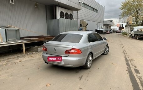 Skoda Superb III рестайлинг, 2012 год, 920 000 рублей, 13 фотография