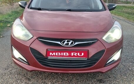 Hyundai i40 I рестайлинг, 2014 год, 1 370 000 рублей, 2 фотография