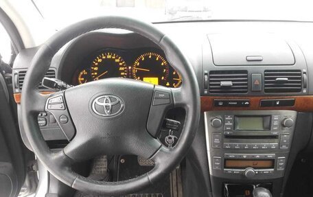 Toyota Avensis III рестайлинг, 2007 год, 1 150 000 рублей, 13 фотография