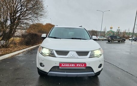 Mitsubishi Outlander III рестайлинг 3, 2007 год, 1 320 000 рублей, 2 фотография