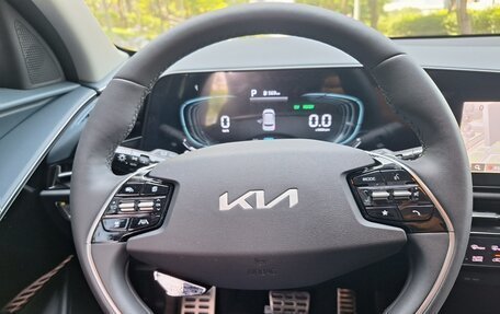 KIA Niro, 2022 год, 2 850 000 рублей, 6 фотография