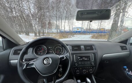 Volkswagen Jetta VI, 2016 год, 2 000 000 рублей, 13 фотография