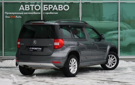 Skoda Yeti I рестайлинг, 2017 год, 1 599 000 рублей, 8 фотография