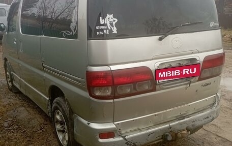 Toyota Touring HiAce I, 2002 год, 475 000 рублей, 6 фотография