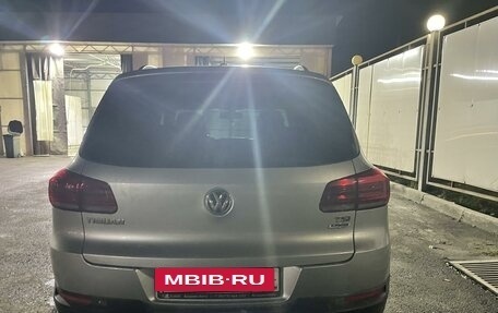 Volkswagen Tiguan I, 2015 год, 1 400 000 рублей, 2 фотография