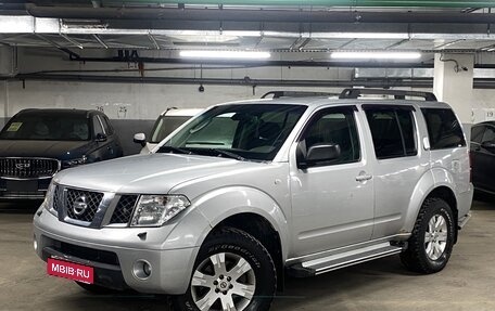 Nissan Pathfinder, 2005 год, 849 000 рублей, 1 фотография