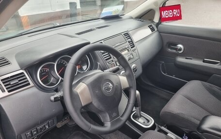 Nissan Tiida, 2010 год, 850 000 рублей, 9 фотография