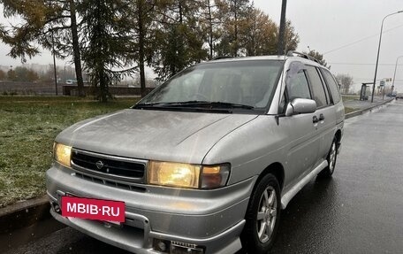 Nissan Prairie III, 1997 год, 325 000 рублей, 2 фотография