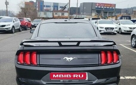 Ford Mustang VI рестайлинг, 2020 год, 3 122 000 рублей, 3 фотография