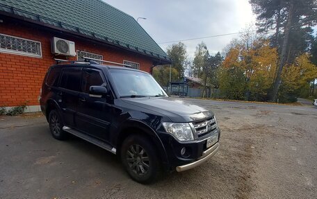 Mitsubishi Pajero IV, 2012 год, 2 450 000 рублей, 2 фотография