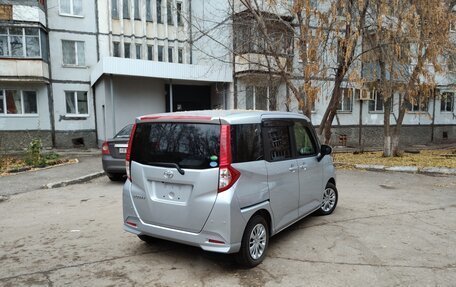 Toyota Roomy I, 2018 год, 1 399 000 рублей, 3 фотография