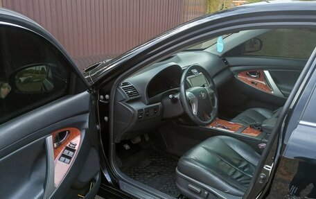 Toyota Camry, 2009 год, 1 550 000 рублей, 5 фотография