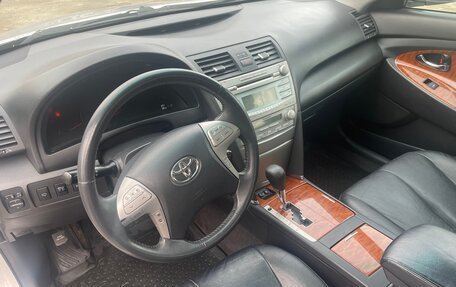 Toyota Camry, 2011 год, 1 270 000 рублей, 5 фотография