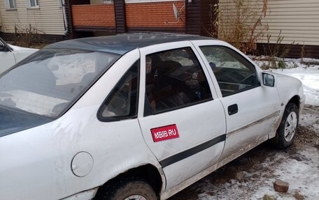 Opel Vectra A, 1989 год, 125 000 рублей, 3 фотография