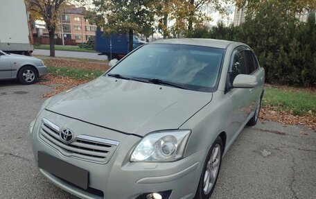 Toyota Avensis III рестайлинг, 2006 год, 850 000 рублей, 2 фотография